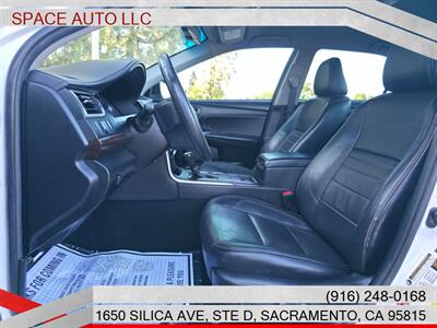 2017 Toyota Camry XLE   - Photo 11 - Sacramento, CA 95815