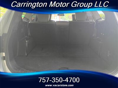 2017 Hyundai Santa Fe SE Ultimate   - Photo 9 - Hampton, VA 23661