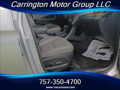 2017 Hyundai Santa Fe SE Ultimate   - Photo 14 - Hampton, VA 23661