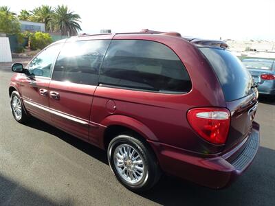 2001 Chrysler Town and Country Limited   - Photo 4 - Las Vegas, NV 89118