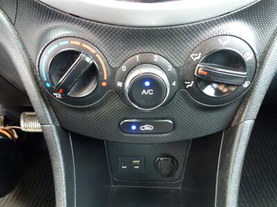 2014 Hyundai ACCENT SE   - Photo 14 - Las Vegas, NV 89118