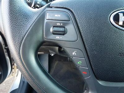 2016 Kia Forte LX   - Photo 14 - Las Vegas, NV 89118