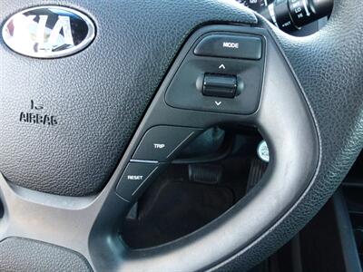 2016 Kia Forte LX   - Photo 15 - Las Vegas, NV 89118