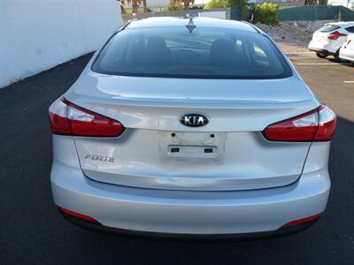 2016 Kia Forte LX   - Photo 4 - Las Vegas, NV 89118