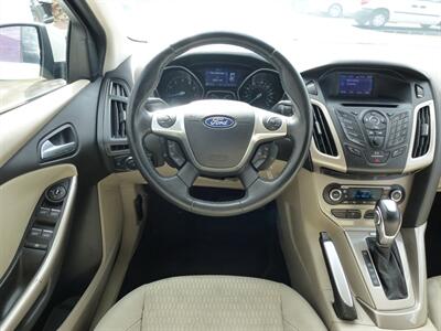 2012 Ford Focus SEL   - Photo 12 - Las Vegas, NV 89118