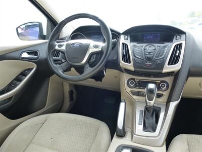 2012 Ford Focus SEL   - Photo 13 - Las Vegas, NV 89118