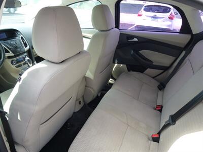 2012 Ford Focus SEL   - Photo 9 - Las Vegas, NV 89118