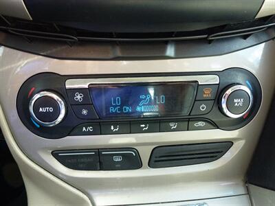 2012 Ford Focus SEL   - Photo 14 - Las Vegas, NV 89118