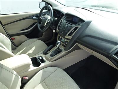 2012 Ford Focus SEL   - Photo 11 - Las Vegas, NV 89118