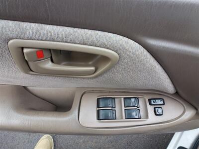 2000 Toyota Camry CE   - Photo 7 - Las Vegas, NV 89118