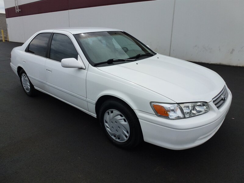 2000 Toyota Camry CE - Photo 1 - Las Vegas, NV 89118