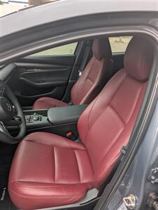 2024 Mazda Mazda3 Hatchback 2.5 S Carbon Edition   - Photo 10 - Broomfield, CO 80020
