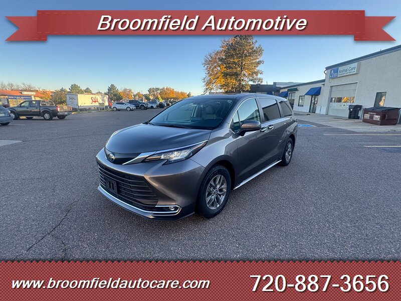 2023 Toyota Sienna XLE 7-Passenger  