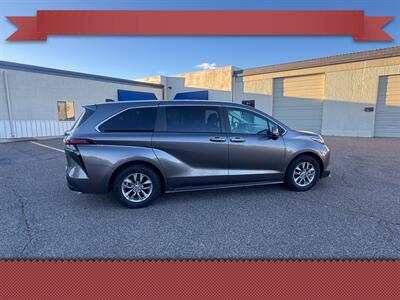 2023 Toyota Sienna XLE 7-Passenger   - Photo 5 - Broomfield, CO 80020
