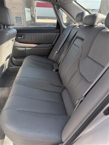 2003 Toyota Avalon XLS   - Photo 10 - Broomfield, CO 80020