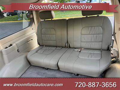 2005 Lexus LX 470   - Photo 8 - Broomfield, CO 80020