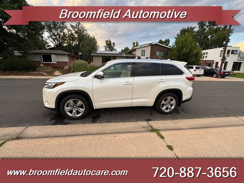2019 Toyota Highlander Limited - Photo 1 - Broomfield, CO 80020