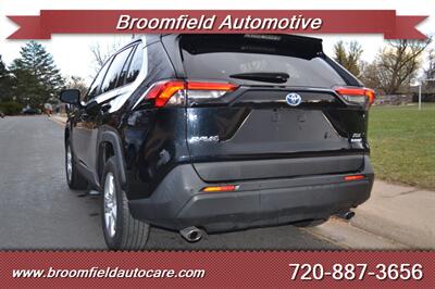2019 Toyota RAV4 XLE   - Photo 5 - Broomfield, CO 80020