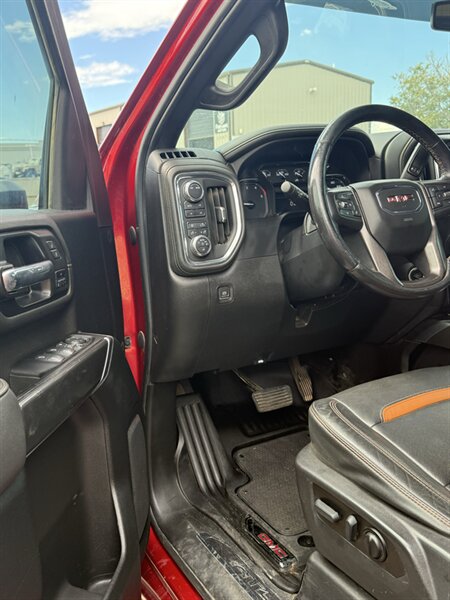 2022 GMC Sierra 2500HD AT4 - Photo 18