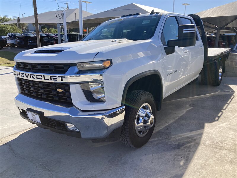 2022 Chevrolet Silverado 3500HD CC LT  
