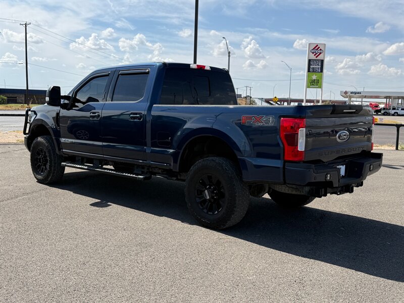 2019 Ford F-250 Super Duty XL   - Photo 1 - Odessa, TX 79761