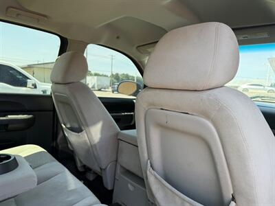 2011 Chevrolet Silverado 1500 LT   - Photo 33 - Odessa, TX 79761