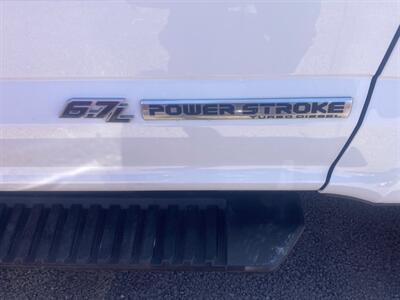 2022 Ford F-250 XL   - Photo 7 - Odessa, TX 79761