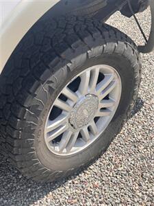 2010 Ford F-150 Lariat   - Photo 13 - Odessa, TX 79761