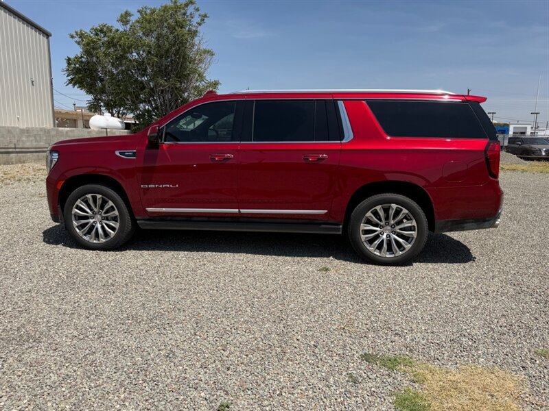 2021 GMC Yukon XL Denali   - Photo 1 - Odessa, TX 79761