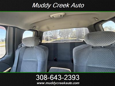 2002 Ford F-150 XLT - Photo 6 - Merna, NE 68856