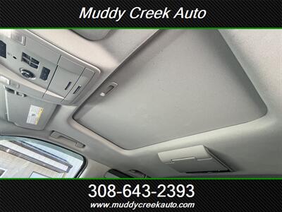 2018 Chevrolet Suburban LT   - Photo 13 - Merna, NE 68856