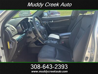 2012 Kia Sorento LX   - Photo 5 - Merna, NE 68856