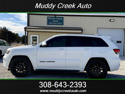 2017 Jeep Grand Cherokee Altitude   - Photo 1 - Merna, NE 68856
