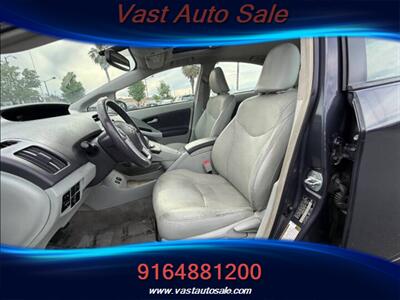 2010 Toyota Prius II   - Photo 9 - Sacramento, CA 95825
