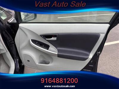 2010 Toyota Prius II   - Photo 29 - Sacramento, CA 95825