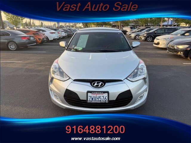 2016 Hyundai VELOSTER SE - Photo 1 - Sacramento, CA 95825