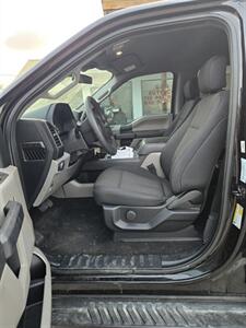 2020 Ford F-150 XL   - Photo 5 - Galena Park, TX 77547