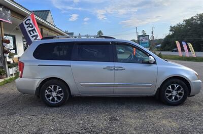 2014 Kia Sedona EX   - Photo 2 - Gilmanton, NH 03237