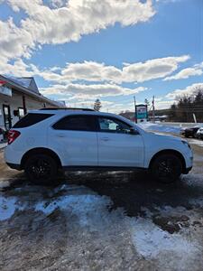 2017 Chevrolet Equinox LT - Photo 8 - Gilmanton, NH 03237