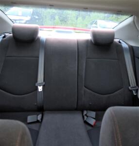 2010 Kia Forte Koup SX   - Photo 11 - Gilmanton, NH 03237