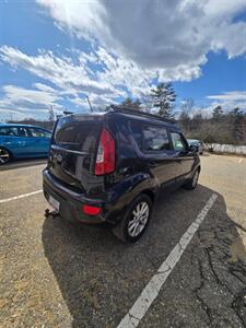 2012 Kia Soul +   - Photo 8 - Gilmanton, NH 03237
