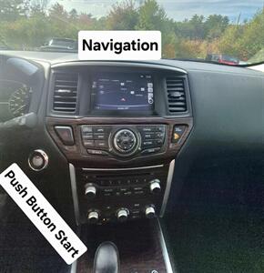 2017 Nissan Pathfinder Platinum   - Photo 12 - Gilmanton, NH 03237
