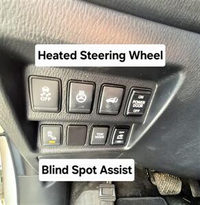 2017 Nissan Pathfinder Platinum   - Photo 15 - Gilmanton, NH 03237