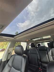 2017 Nissan Pathfinder Platinum   - Photo 16 - Gilmanton, NH 03237