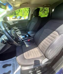 2017 Ford Edge SEL   - Photo 9 - Gilmanton, NH 03237