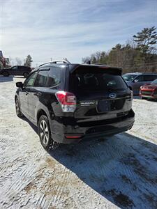 2018 Subaru Forester 2.5i Premium   - Photo 5 - Gilmanton, NH 03237