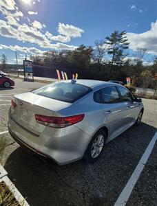 2018 Kia Optima LX   - Photo 7 - Gilmanton, NH 03237