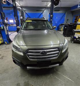 2015 Subaru Outback 2.5i Limited   - Photo 2 - Gilmanton, NH 03237