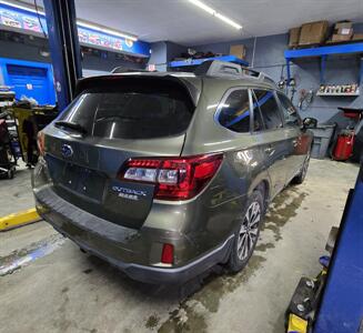 2015 Subaru Outback 2.5i Limited   - Photo 7 - Gilmanton, NH 03237