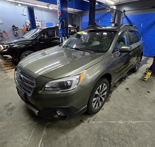 2015 Subaru Outback 2.5i Limited   - Photo 3 - Gilmanton, NH 03237
